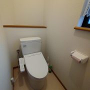 タンクレスのトイレからタンク付きのトイレにリフォームしたい！費用はどれくらい？