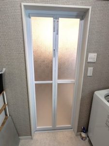 熊本県合志市S様邸　浴室ドアリフォーム工事